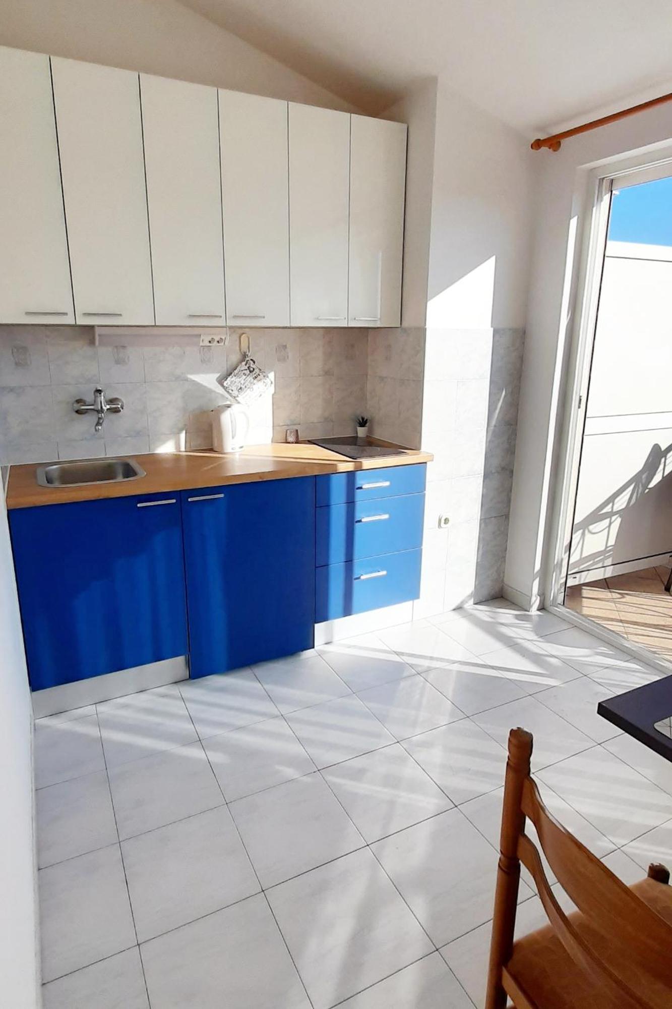 Apartments And Rooms With Parking Space Kastel Stafilic, Kastela - 18673 Room photo